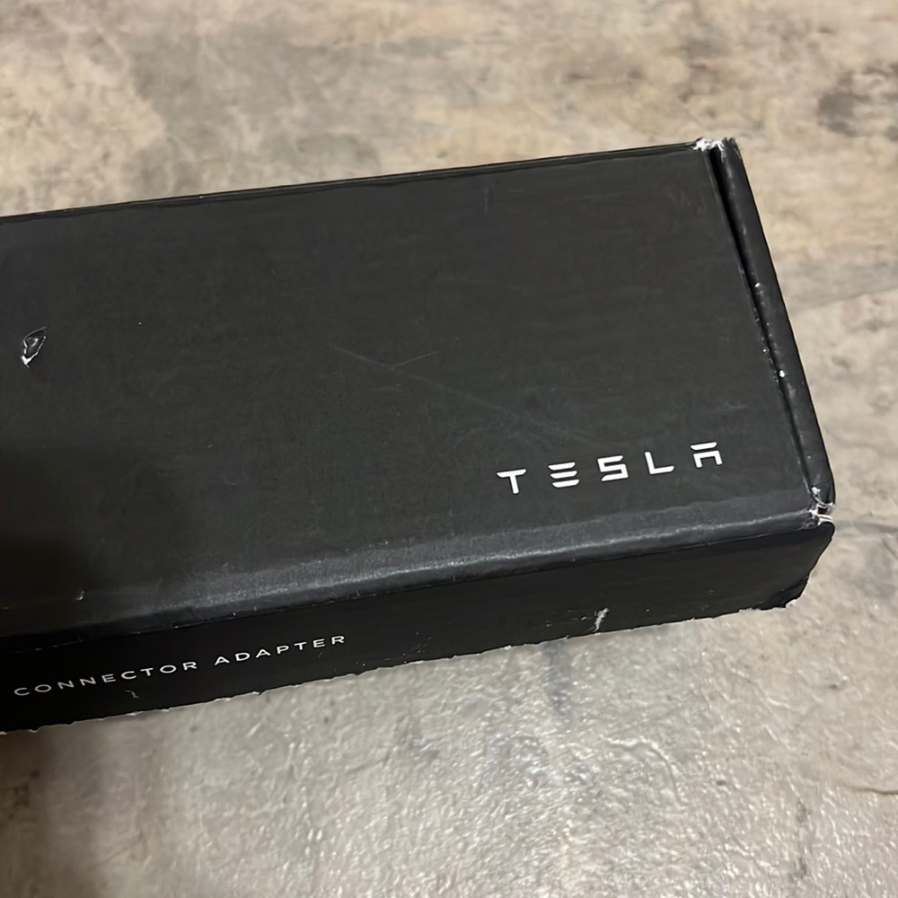 Tesla Connector Adapter